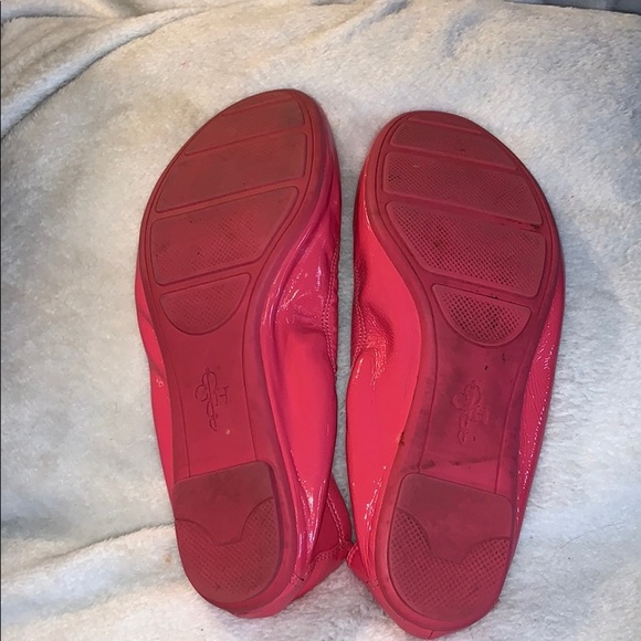 Pink Patent Leather Cole Hann Ballet Style Flats - Picture 4 of 16